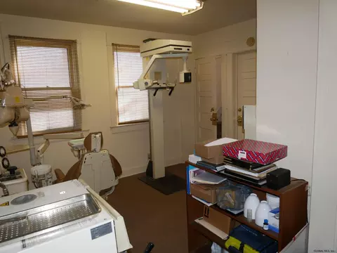 1425 State St, Schenectady, NY 12304 photo 19
