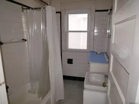 1425 State St, Schenectady, NY 12304 photo 29