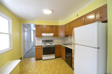 1071 Inner Dr, Schenectady, NY 12303 photo 6
