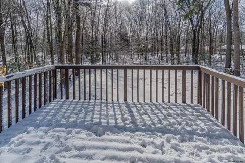 10 Pineview Ln, Clifton Park, NY 12065 photo 28