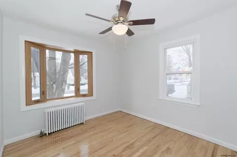 1036 Peter Rd, Schenectady, NY 12303 photo 8