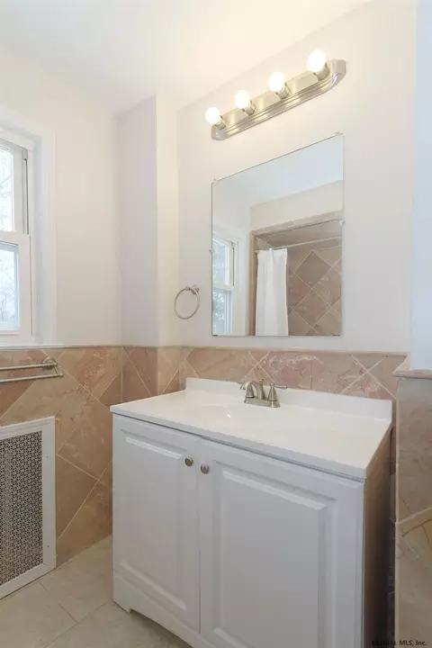 1036 Peter Rd, Schenectady, NY 12303 photo 13