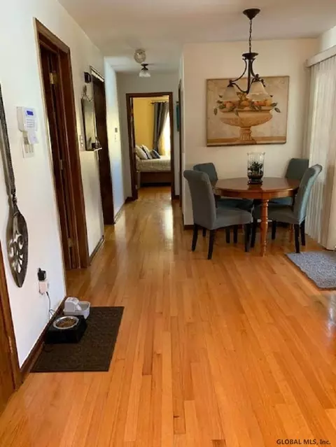 121 Gordon Rd, Schenectady, NY 12306 photo 6