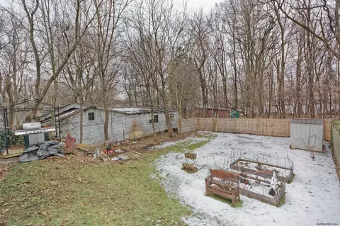 4 Steers Ave, Schenectady, NY 12304 photo 32