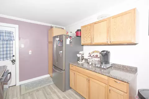 4 Steers Ave, Schenectady, NY 12304 photo 17