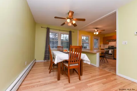 63 Brookview Ave, Delmar, NY 12054 photo 3