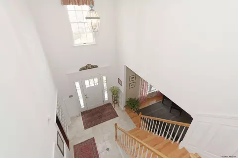 65 Hasgate Dr, Delmar, NY 12054 photo 28