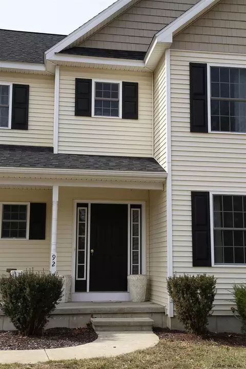 92 Werner Rd, Clifton Park, NY 12065 photo 4