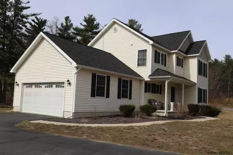 92 Werner Rd, Clifton Park, NY 12065 photo 1