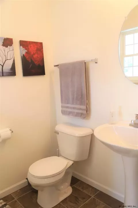 92 Werner Rd, Clifton Park, NY 12065 photo 6