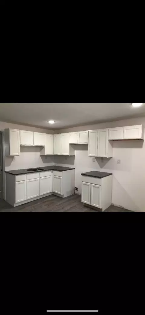 24 Close St, Schenectady, NY 12307 photo 5