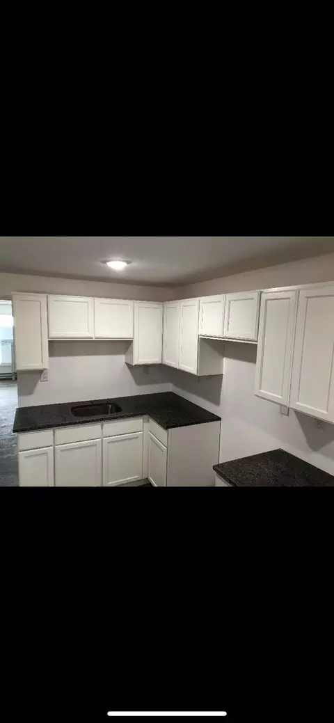24 Close St, Schenectady, NY 12307 photo 6