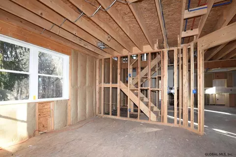 2174 Lenox Rd, Schenectady, NY 12308 photo 7