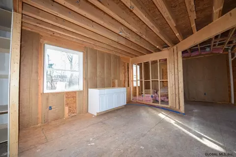 2174 Lenox Rd, Schenectady, NY 12308 photo 5