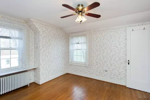 321 Main St, Corinth, NY 12822 photo 15