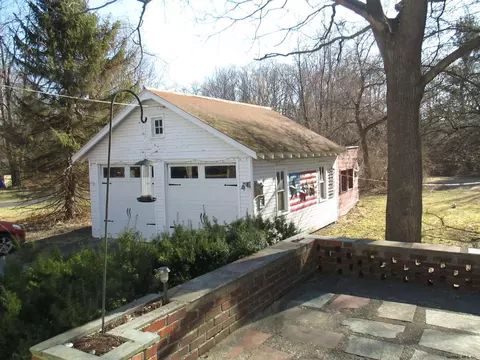 132 Elsmere Ave, Delmar, NY 12054 photo 3