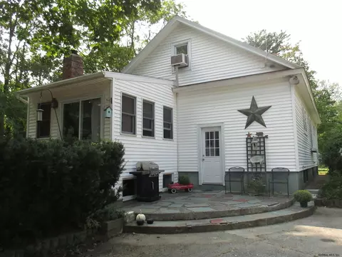 132 Elsmere Ave, Delmar, NY 12054 photo 18