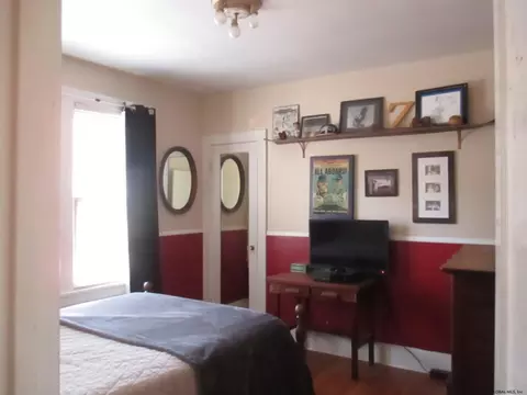132 Elsmere Ave, Delmar, NY 12054 photo 8