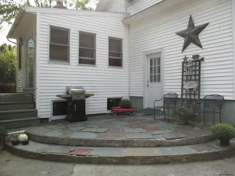 132 Elsmere Ave, Delmar, NY 12054 photo 19