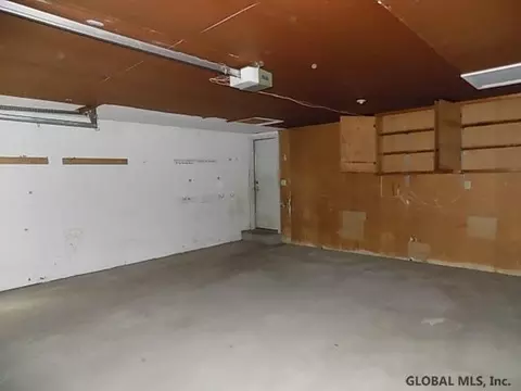 20 Northgate Dr, Albany, NY 12203 photo 3
