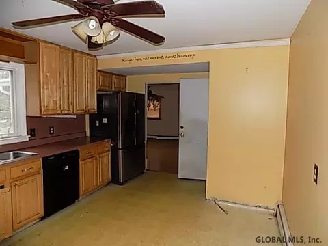 20 Northgate Dr, Albany, NY 12203 photo 6