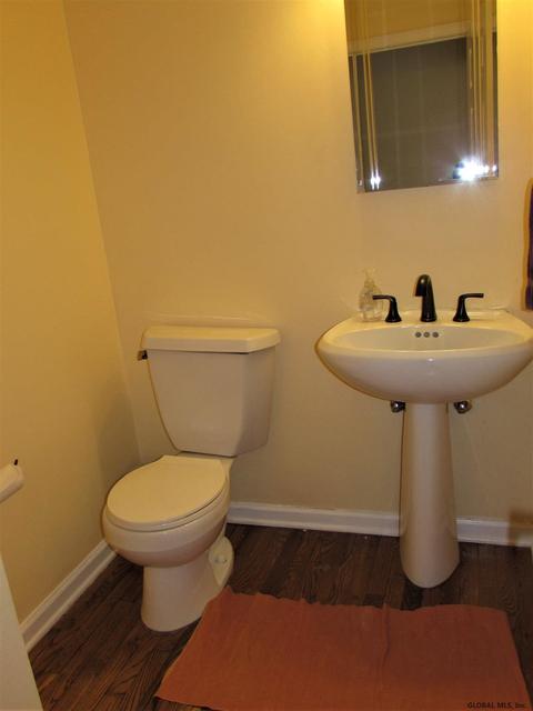22 Mann Blvd, Halfmoon, NY 12065 photo 26
