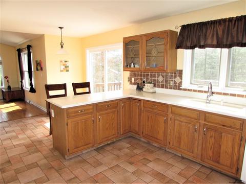22 Mann Blvd, Halfmoon, NY 12065 photo 14