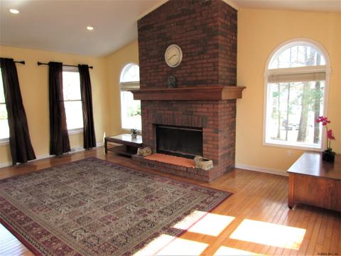 22 Mann Blvd, Halfmoon, NY 12065 photo 22