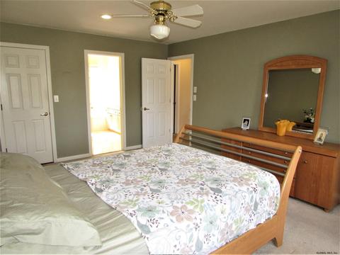 22 Mann Blvd, Halfmoon, NY 12065 photo 29