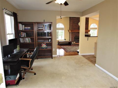 22 Mann Blvd, Halfmoon, NY 12065 photo 24
