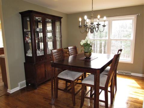 22 Mann Blvd, Halfmoon, NY 12065 photo 12