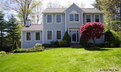 22 Mann Blvd, Halfmoon, NY 12065 photo 1