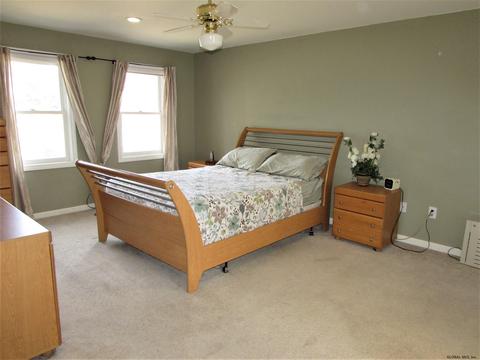 22 Mann Blvd, Halfmoon, NY 12065 photo 27