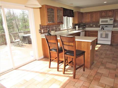 22 Mann Blvd, Halfmoon, NY 12065 photo 19