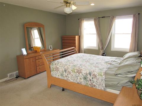 22 Mann Blvd, Halfmoon, NY 12065 photo 28
