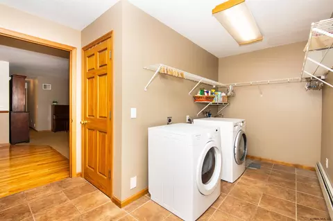 3064 Spawn Rd, Schenectady, NY 12303 photo 22