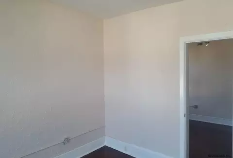 1620 Becker St, Schenectady, NY 12304 photo 17