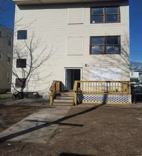 1620 Becker St, Schenectady, NY 12304 photo 32