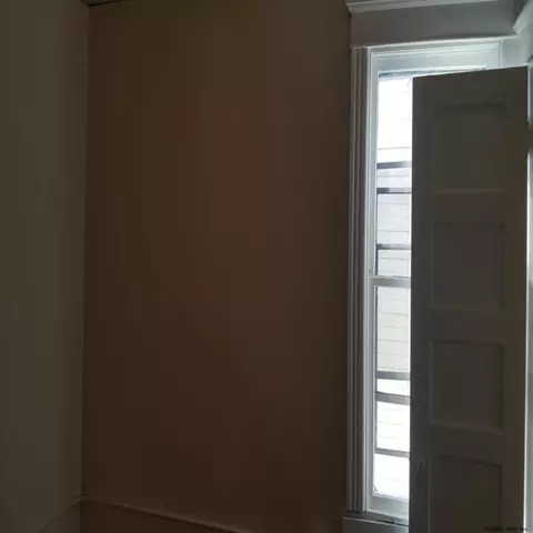 1620 Becker St, Schenectady, NY 12304 photo 6