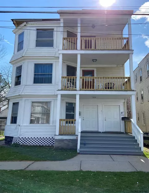 1620 Becker St, Schenectady, NY 12304 photo 1
