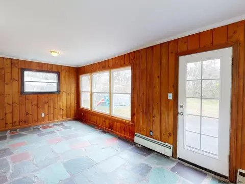 1160 Mcclellan St, Schenectady, NY 12309 photo 15