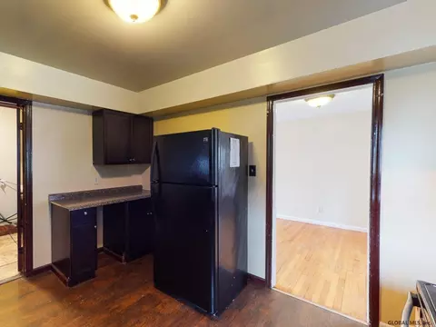 1160 Mcclellan St, Schenectady, NY 12309 photo 7