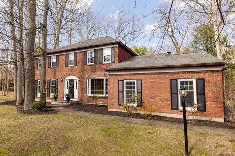 63 Middlesex Dr, Slingerlands, NY 12159 photo 1