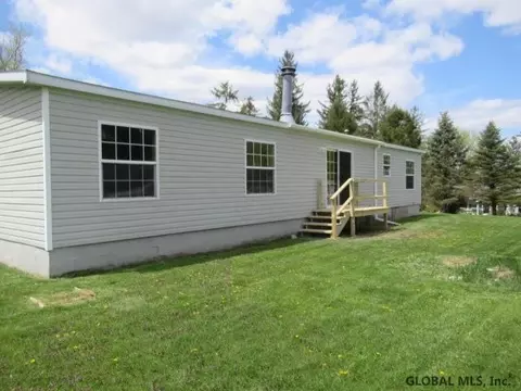 3 Abbott St, Hoosick Falls, NY 12090 photo 7
