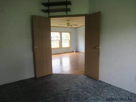 3 Abbott St, Hoosick Falls, NY 12090 photo 17