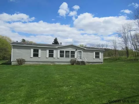 3 Abbott St, Hoosick Falls, NY 12090 photo 1