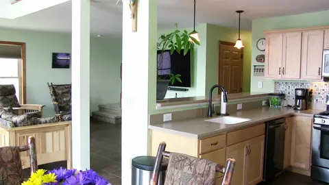710 N Shore Rd, Gloversville, NY 12078 photo 4