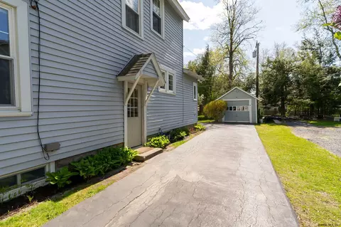 4 Burhans Pl, Delmar, NY 12054 photo 37