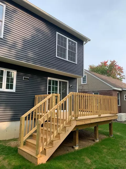 20 Canton St, Schenectady, NY 12304 photo 23