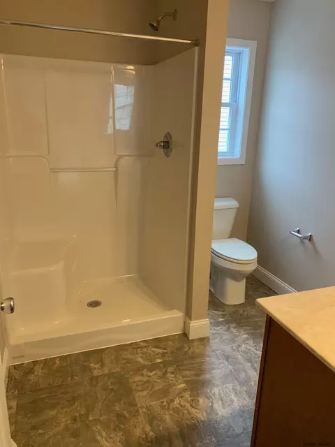 20 Canton St, Schenectady, NY 12304 photo 10